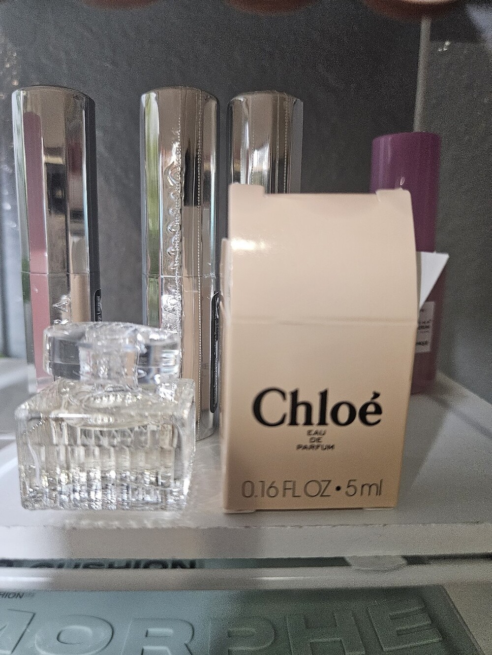 Chloe - Picture 6 of 8